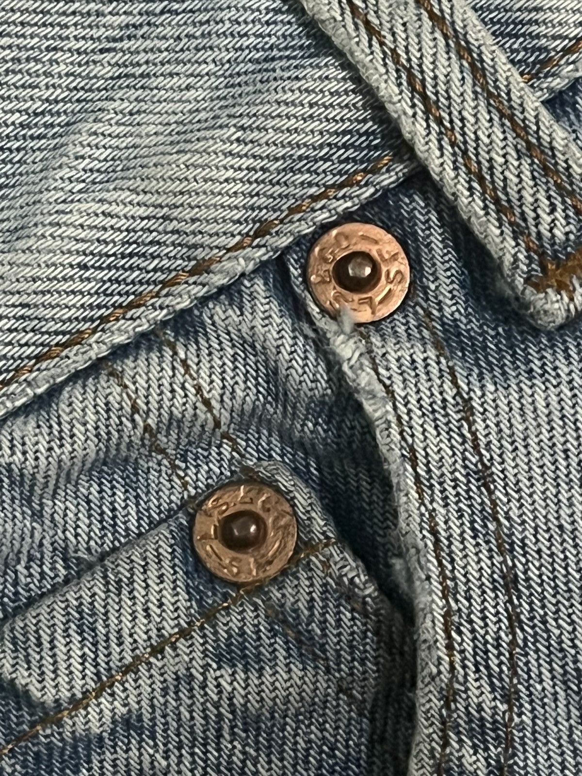 Levi's × Levi's Vintage Clothing Vintage 90s Levi’s 501 Paint Splat Washed Button Fly Jeans Size US 31 - 9 Thumbnail