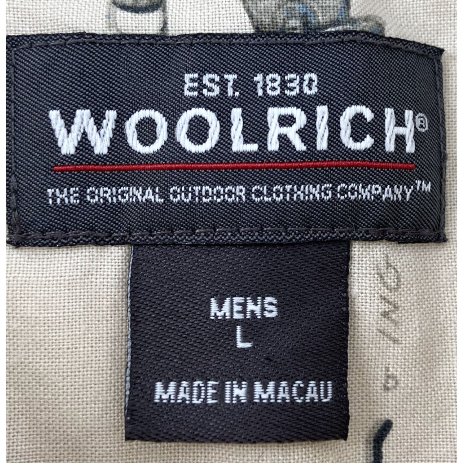 Vintage Woolrich Men Shirt Adult Large Birch Hooks Reels Short Sleeve Button-Down Fishing Beig e 100% Cotton 100% Cotton Logo All Seasons Mens Size US L / EU 52-54 / 3 - 4 Thumbnail