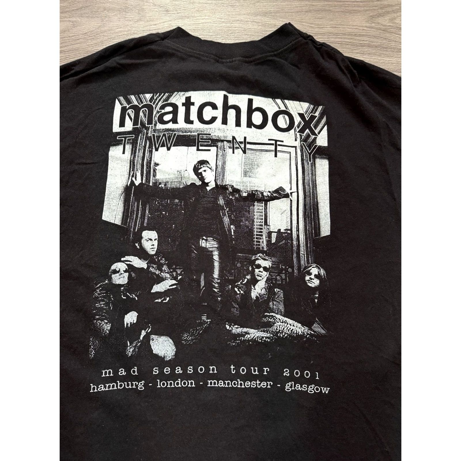 Vintage Matchbox Twenty Tour Mad Season 2001 Rock Concert T-shirt XL Black Mens T-Shirt Band Music Rock 2000s Size US XL / EU 56 / 4 - 4 Thumbnail