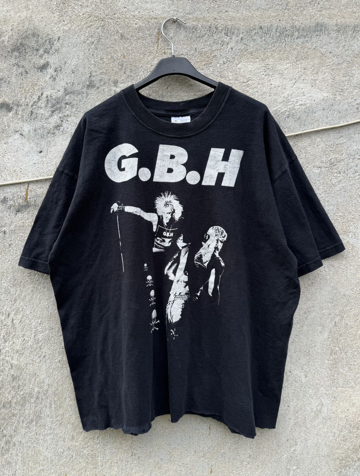 Band Tees Vintage Charged GBH UK Punk Cropped Thrash Tee Screen Stars Size US L / EU 52-54 / 3 - 3 Thumbnail