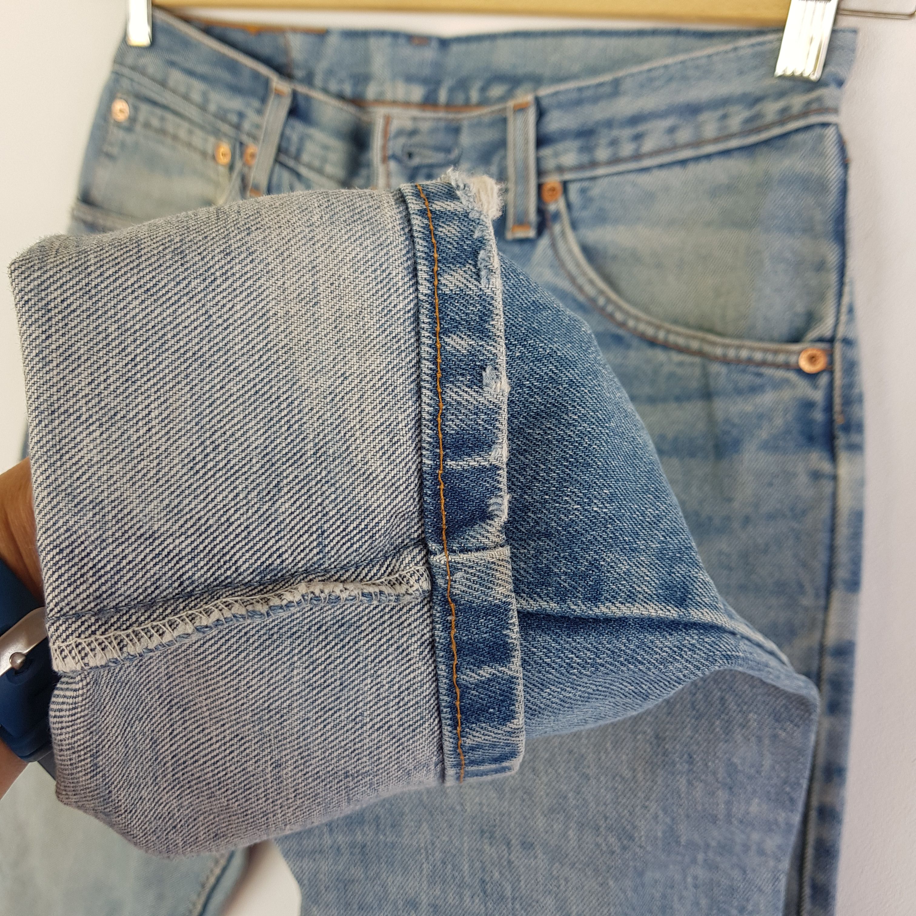 Levi's Vintage Levis Sun Faded Jeans Levi's 521 Light Wash Denim Size US 32 / EU 48 - 8 Thumbnail