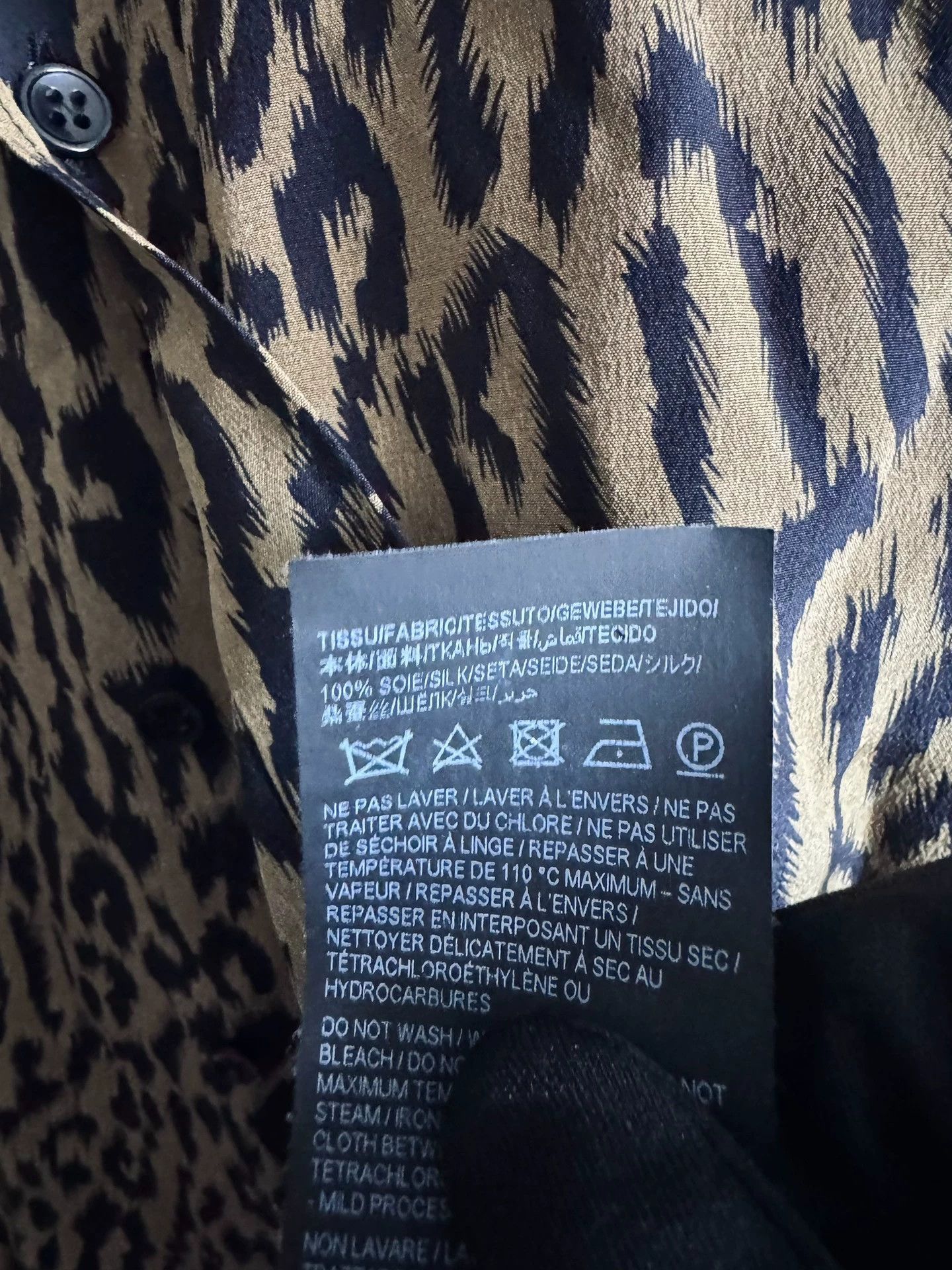 Saint Laurent Paris SLP 21SS Leopard Print Silk Shirt Size 40 M Unisex Size US M / EU 48-50 / 2 - 4 Thumbnail