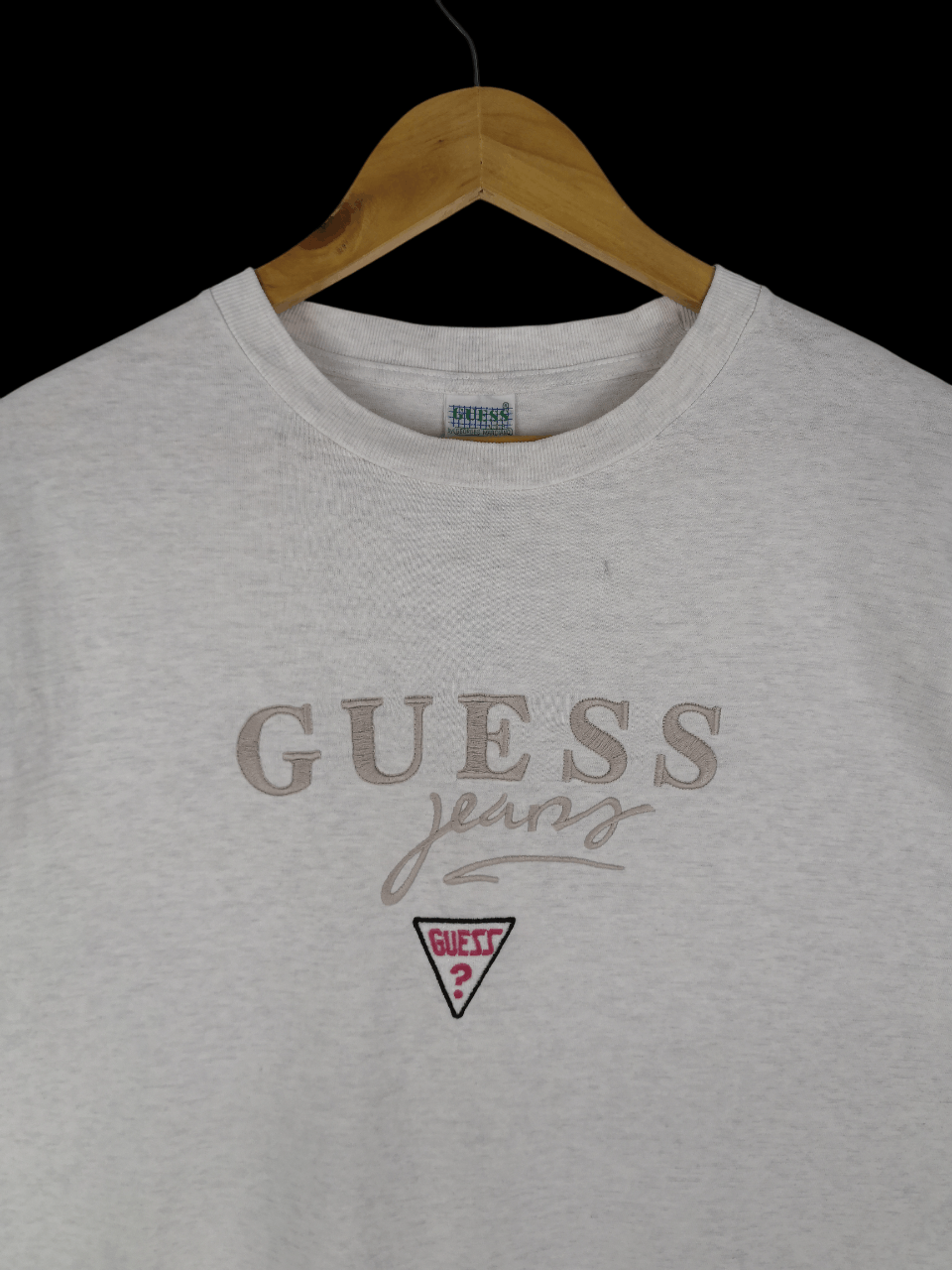 Guess Vintage 90s Guess T-Shirt Big Logo Embroidery Spellout Size US M / EU 48-50 / 2 - 1 Thumbnail