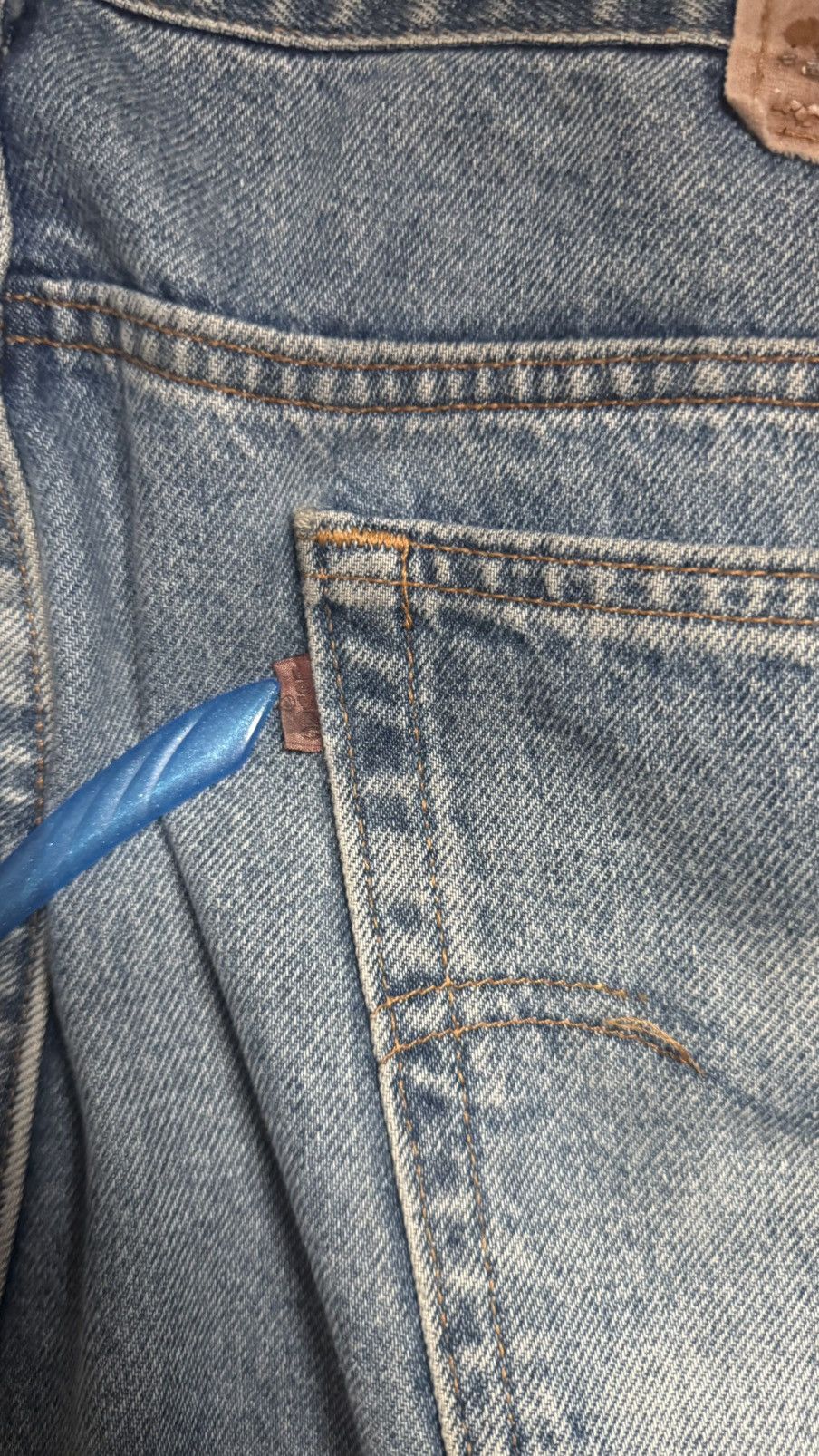Levi's Vintage Clothing Vintage Brown Tag Levis Size US 44 / EU 60 - 5 Thumbnail
