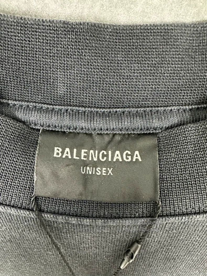 Balenciaga Balenciaga Distressed Printed Logo Short Sleeve Size US M / EU 48-50 / 2 - 3 Thumbnail