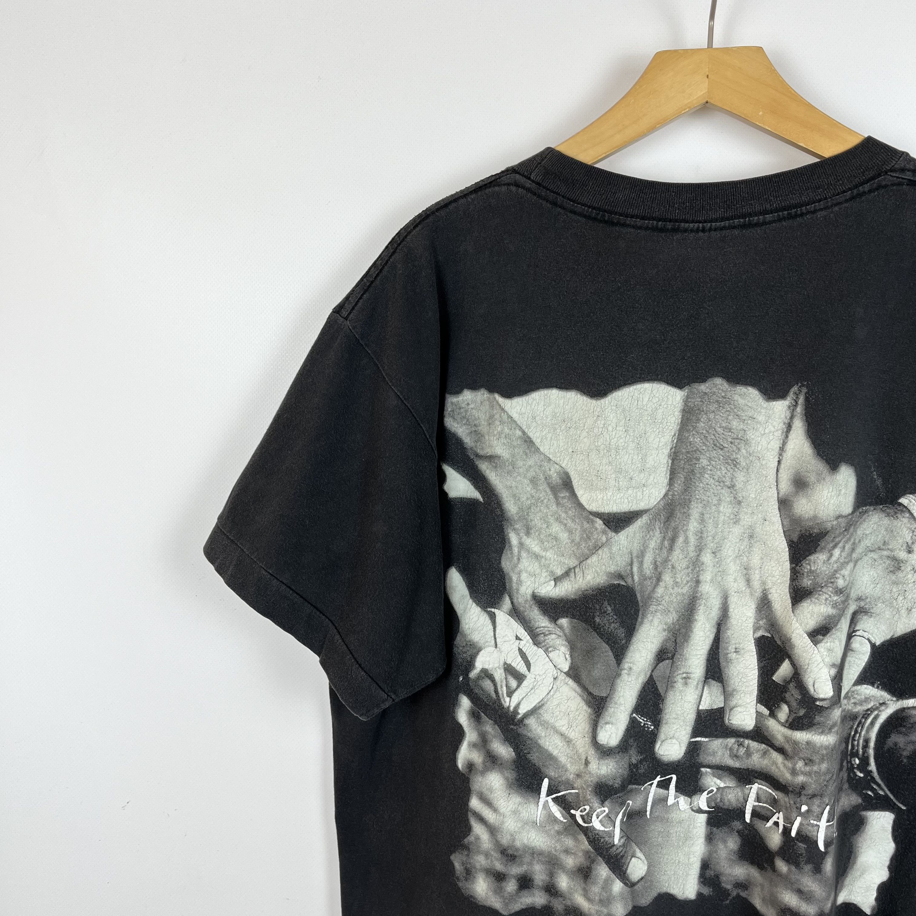 Band Tees Vintage Bon Jovi Keep The Faith Band T Shirt 1992 Size US XL / EU 56 / 4 - 22 Thumbnail