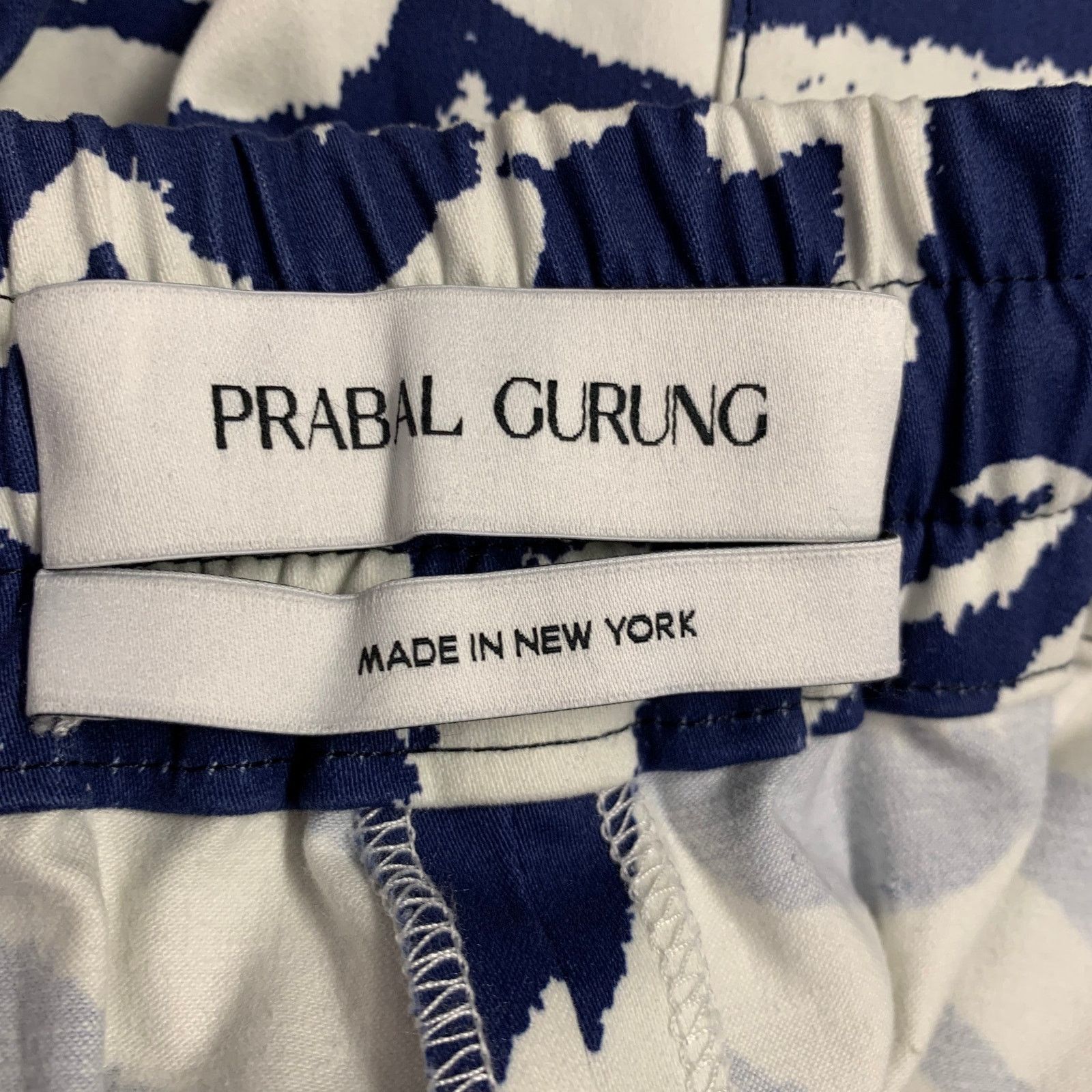 Prabal Gurung PRABAL GURUNG Size M Blue White Lines Graphic Bermuda Shorts Size US 31 - 6 Thumbnail