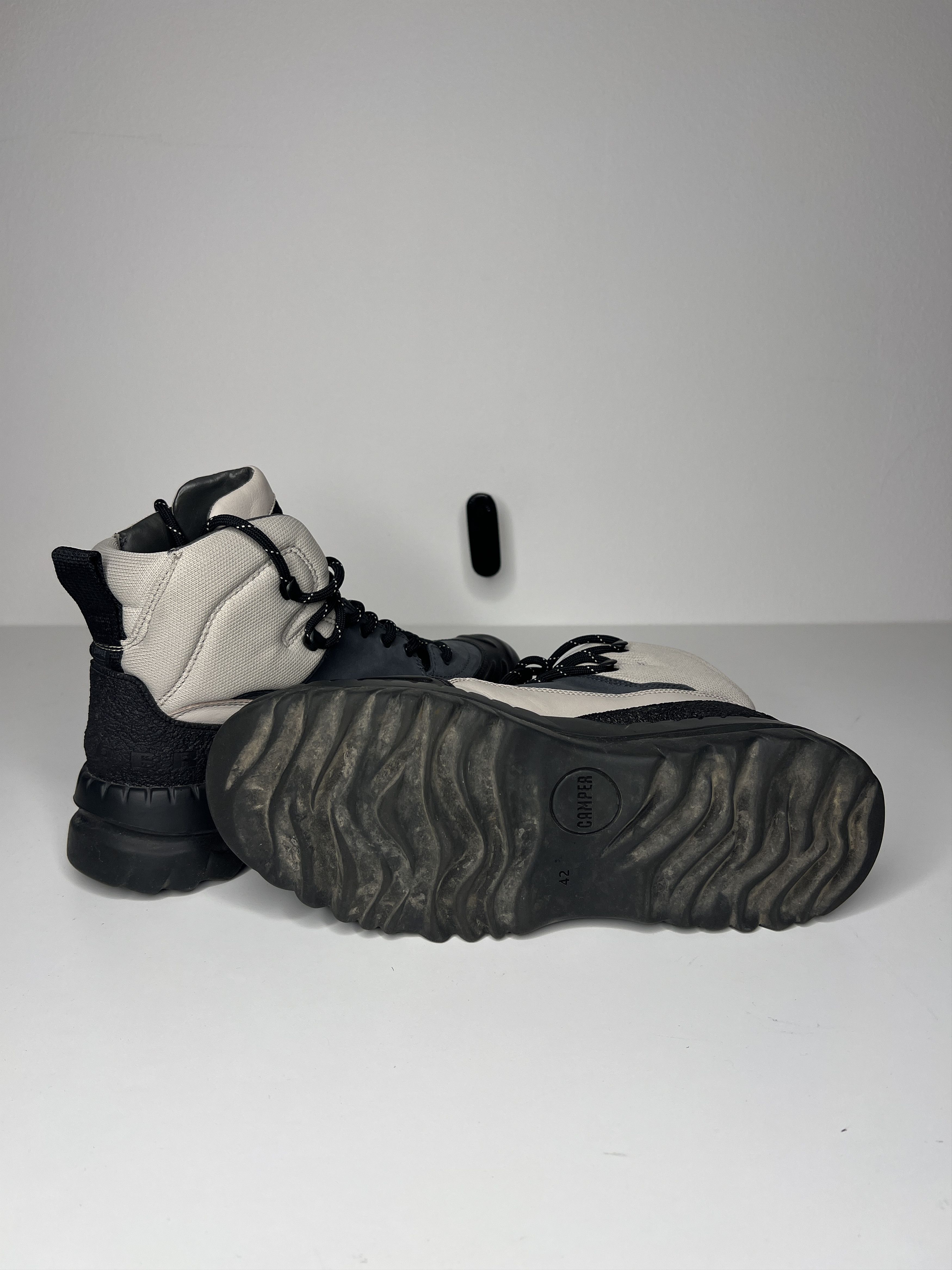 CamperLab × Kiko Kostadinov Kiko Kostadinov x CamperLab Hiking Boots Size US 9 / EU 42 - 4 Thumbnail