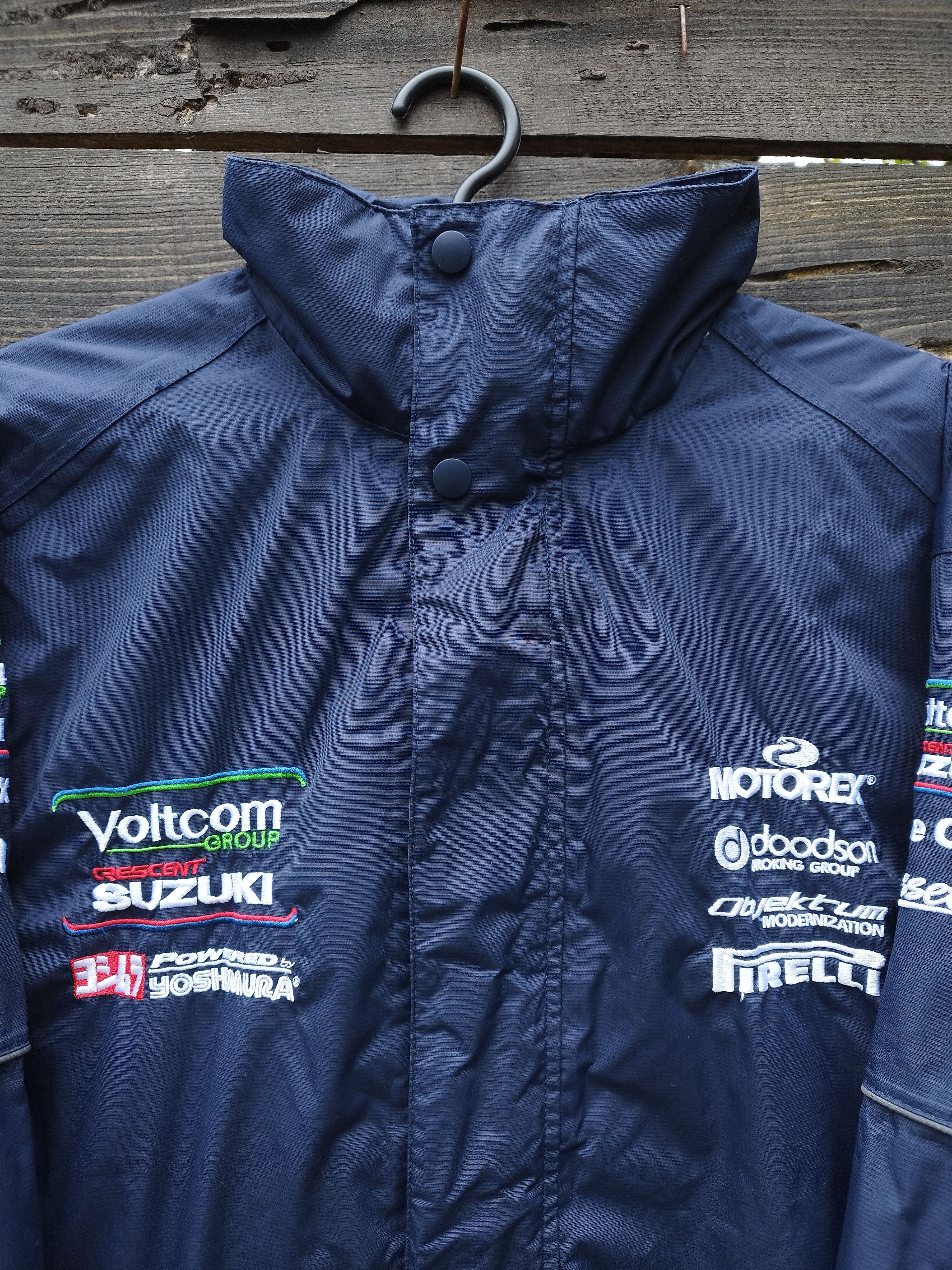 Other Suzuki Racing Jacket Voltcom Crescent WSBK Team Yoshimura Size US M / EU 48-50 / 2 - 4 Thumbnail