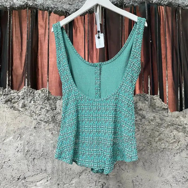 Chanel Chanel Green Summer Cropped T-Shirt . Size XXS / US 00 / IT 34 - 2 Thumbnail