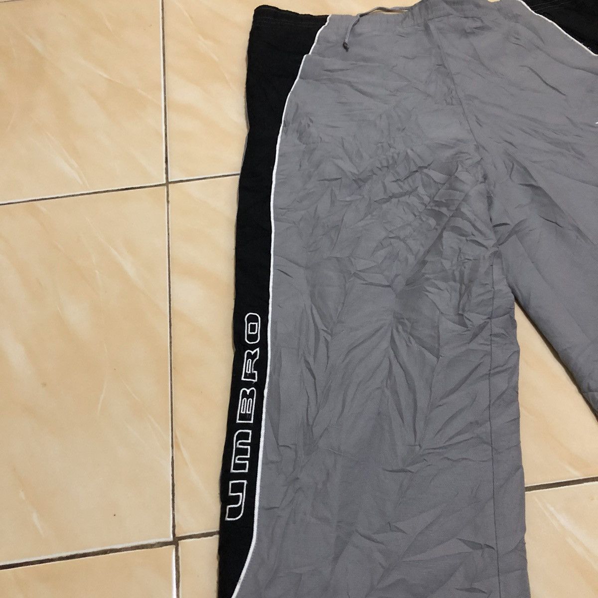 Umbro Vintage UMBRO Baggy Sweat Pant Size US 36 / EU 52 - 3 Thumbnail