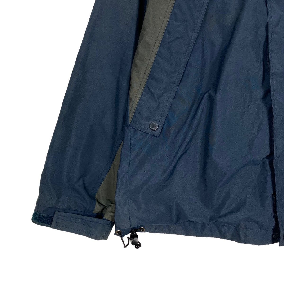 The North Face The North Face Hoodie Light Jacket Size US L / EU 52-54 / 3 - 7 Thumbnail