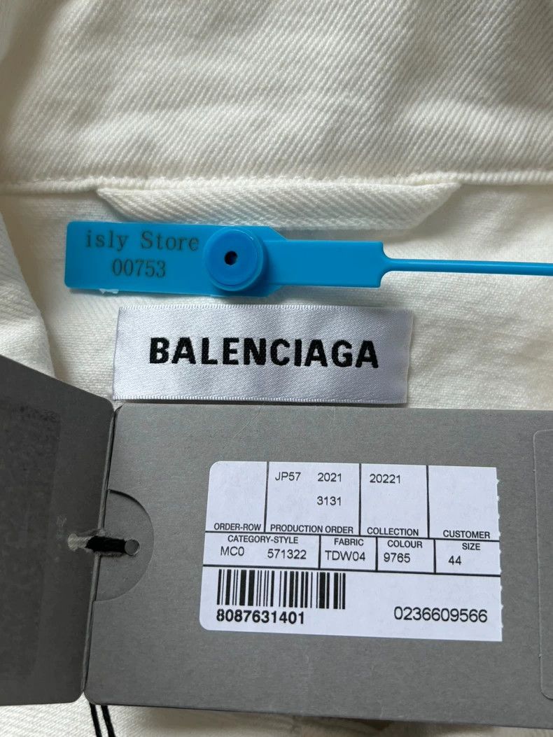 Balenciaga Balenciaga size 44 Back Letter Logo Stone Washed Denim Jack Size US M / EU 48-50 / 2 - 4 Thumbnail
