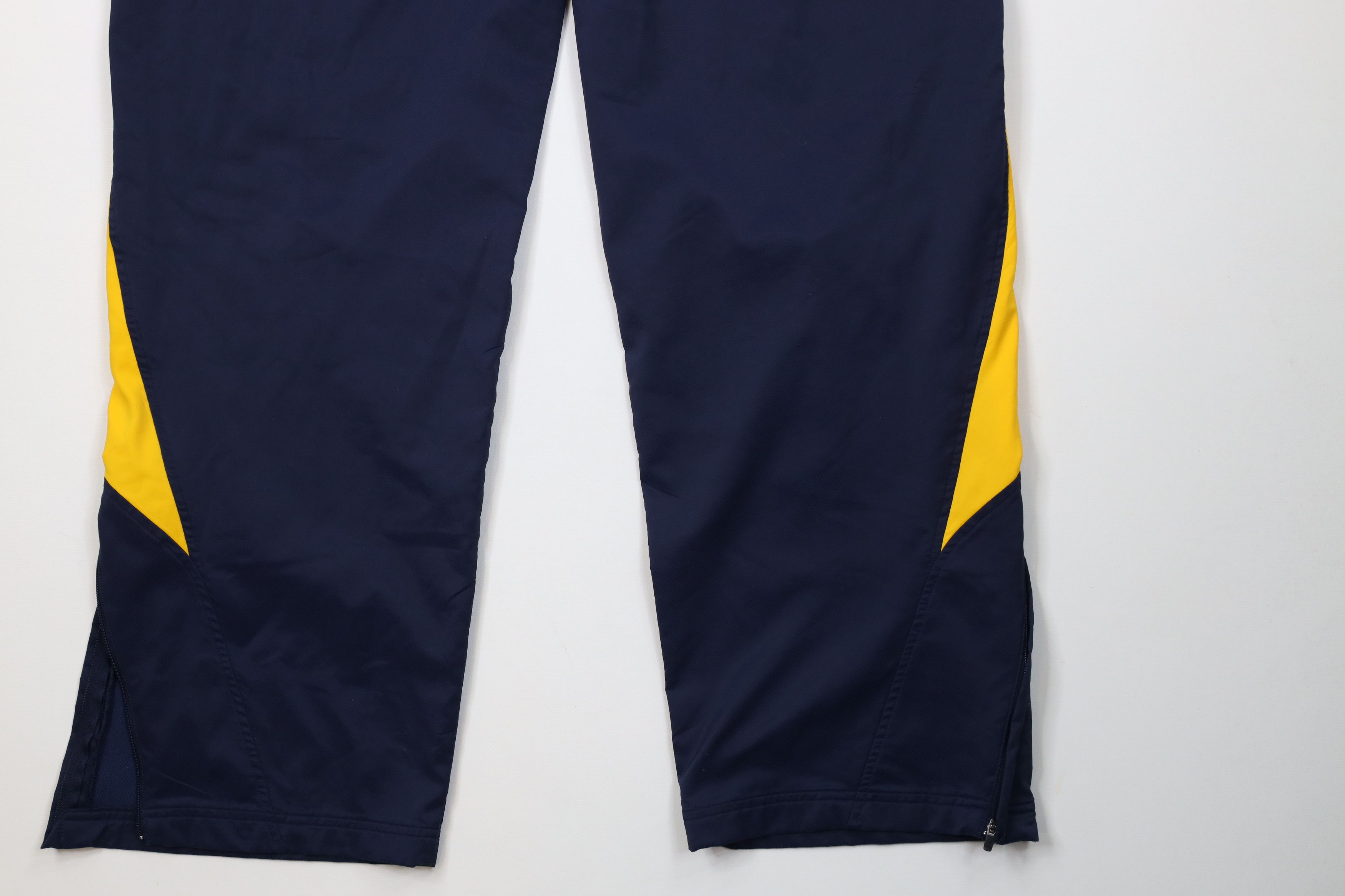 Under Armour Under Armour University of Toledo Football Wide Leg Pants Size US 36 / EU 52 - 13 Thumbnail