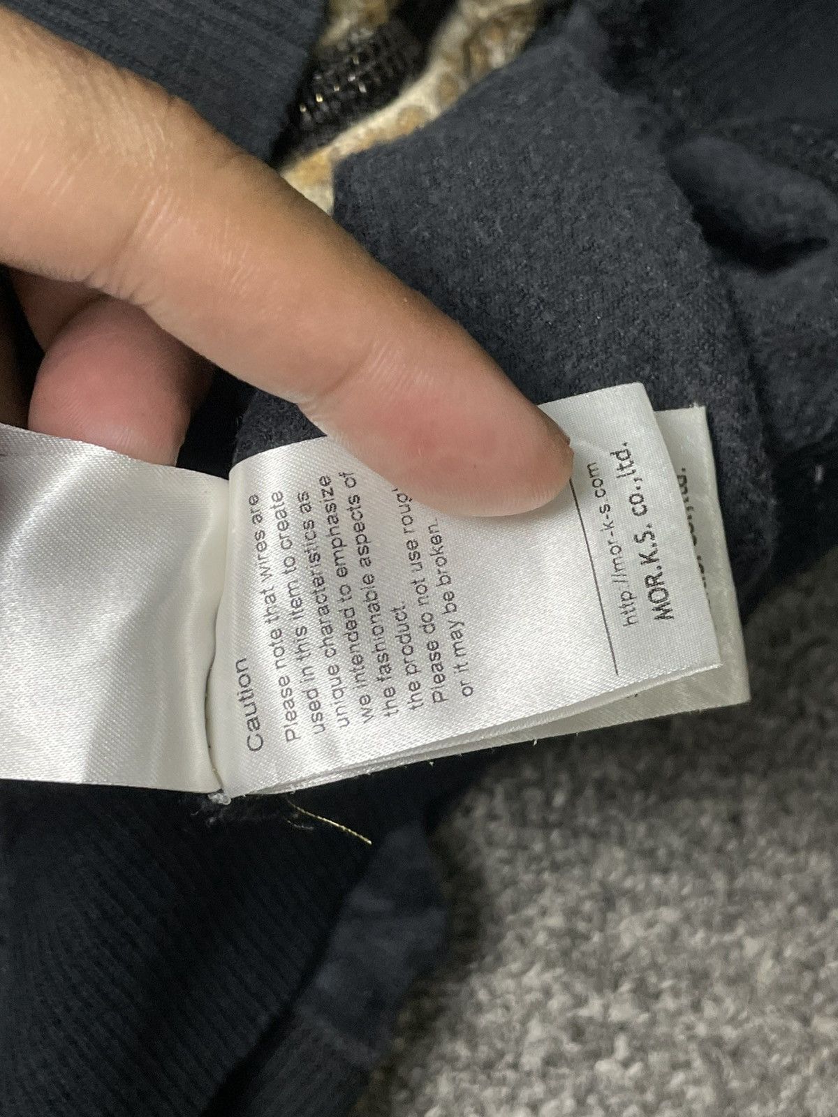 Japanese Brand Japanese Brand Velvet Zipper Hoodies (63) Size US XXS / EU 40 - 11 Thumbnail