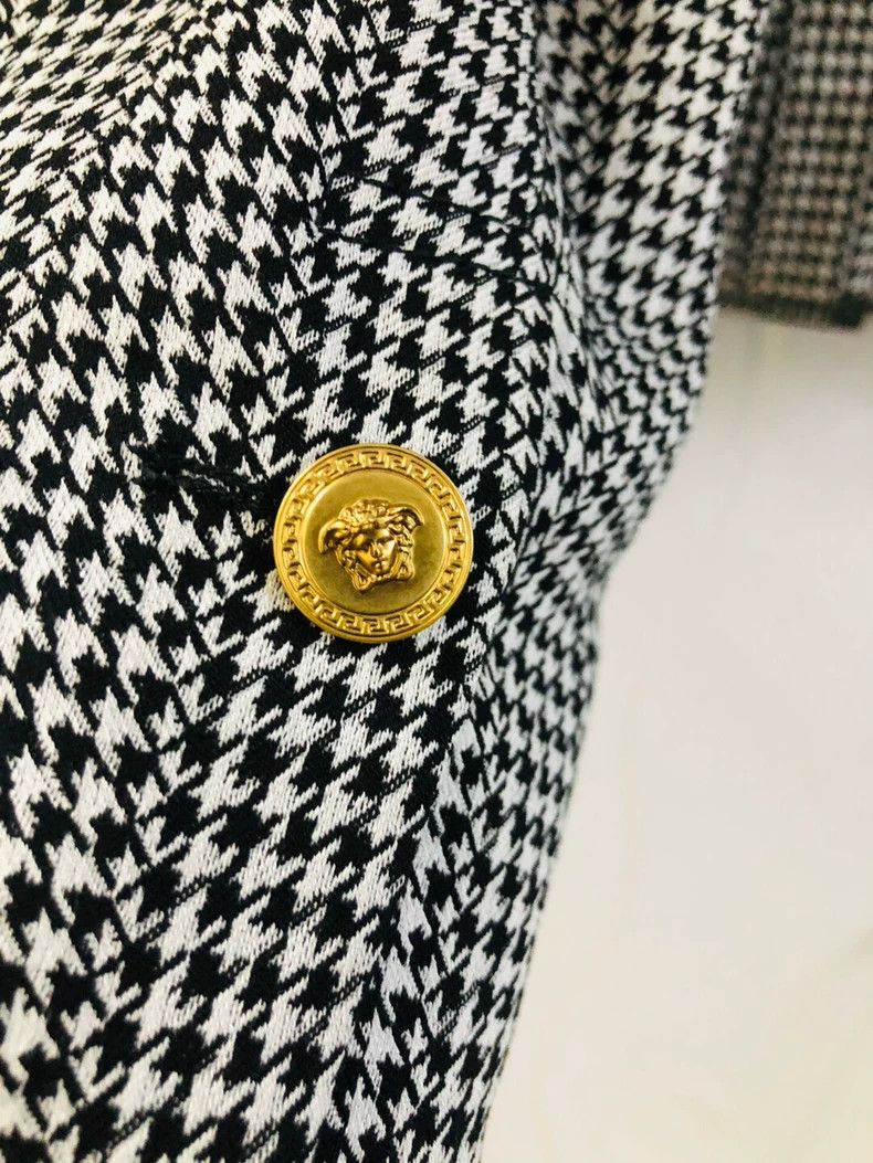 Versace Versace Jacket with a cinched waist Size XL / US 12-14 / IT 48-50 - 5 Thumbnail