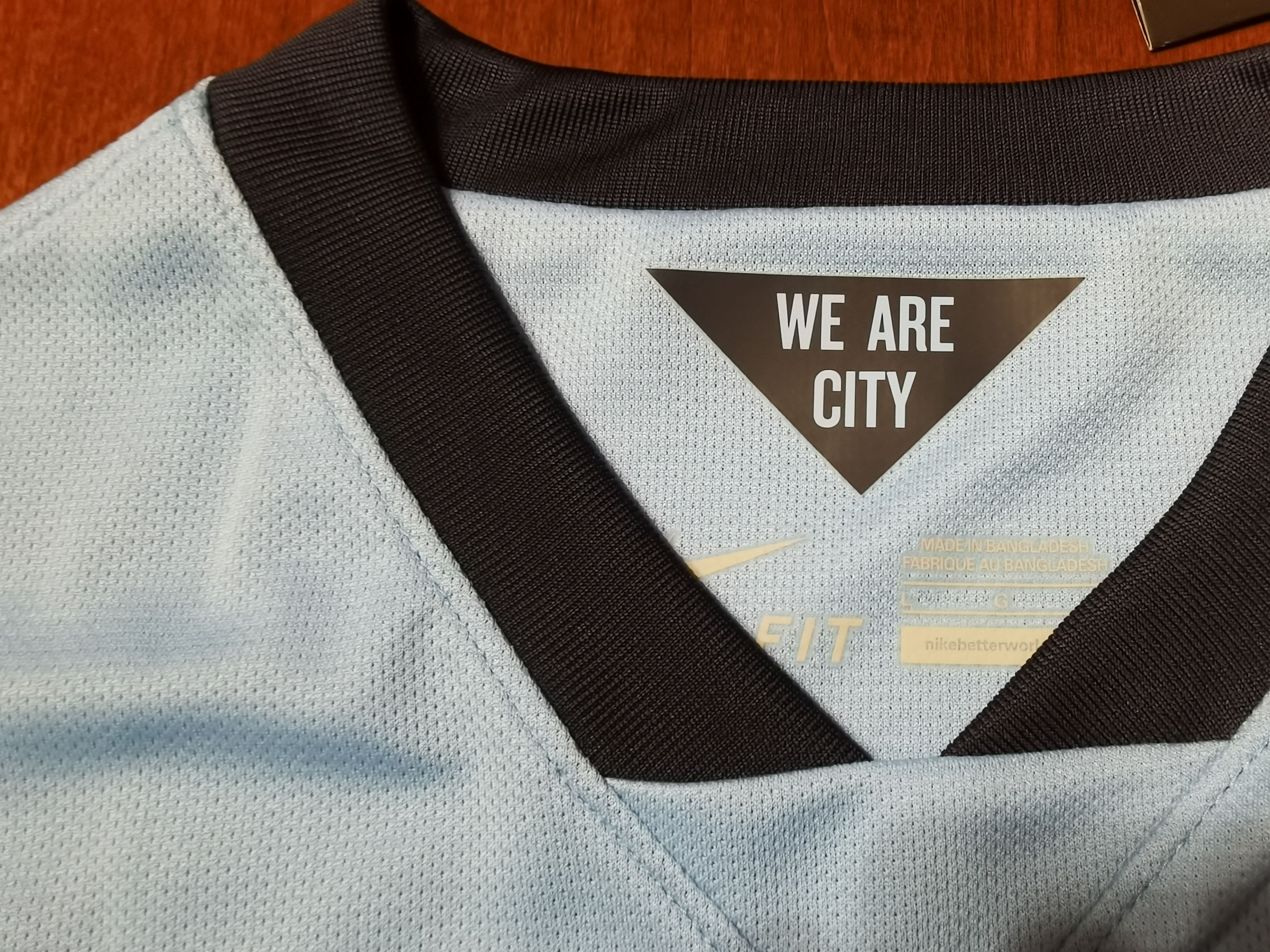 Nike Nike Football Manchester City Authentic Jersey 2014/15 Size US L / EU 52-54 / 3 - 4 Thumbnail