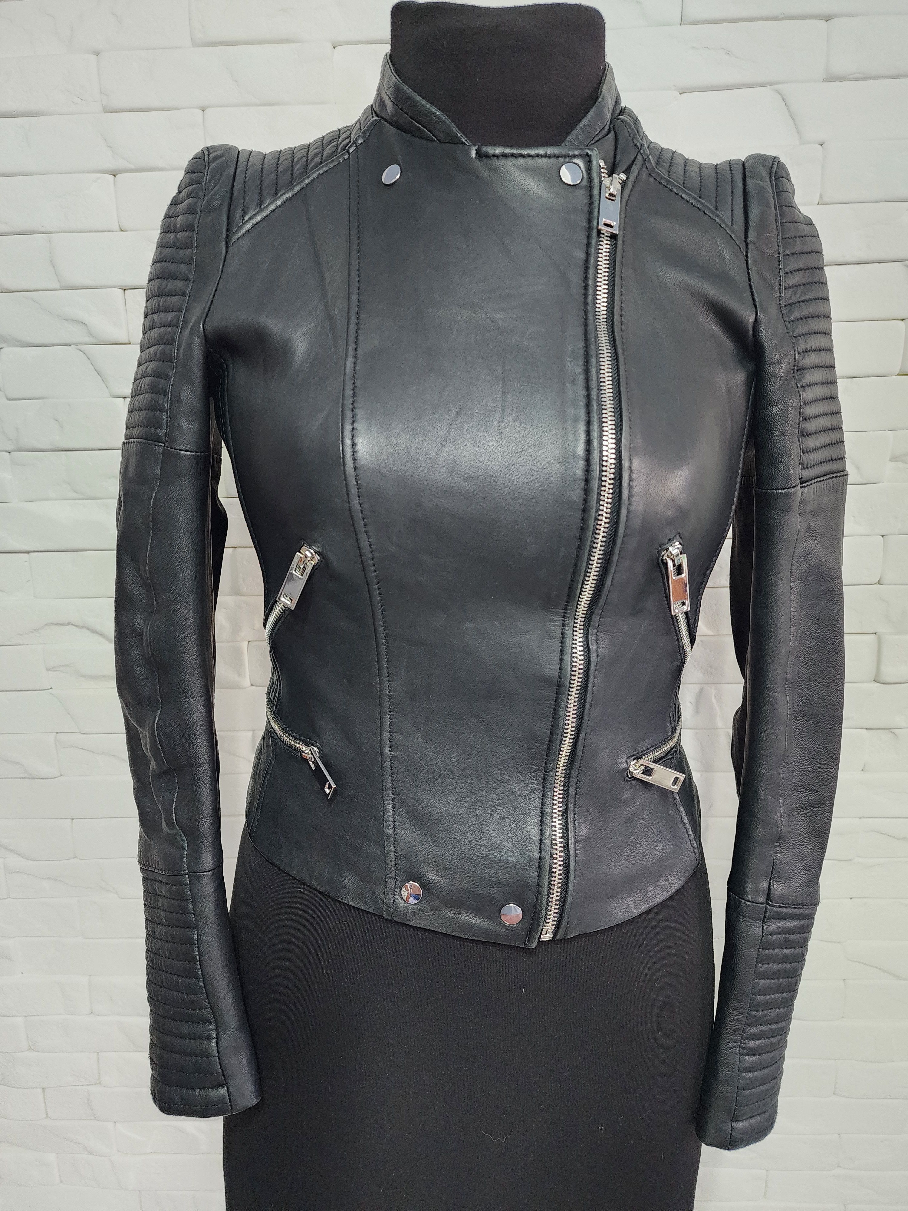 Genuine Leather Black leather women's jacket. Size S / US 4 / IT 40 - 1 Thumbnail