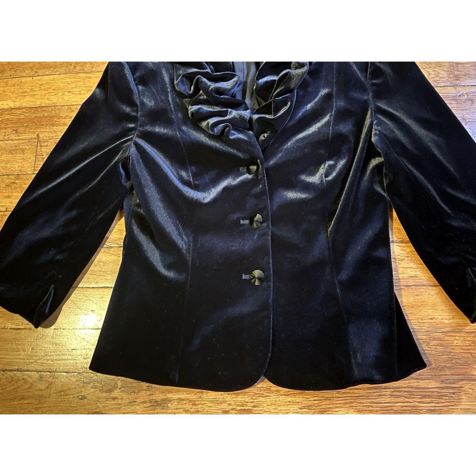 Adrianna Papell VINTAGE Adrianna Papell Evening Essentials Velour Jacket Women’s 4P Black Short Sleeve, Petite, 90s, Bohemian, Classic, Designer, Retro Womens Jacket Size S / US 4 / IT 40 - 3 Thumbnail