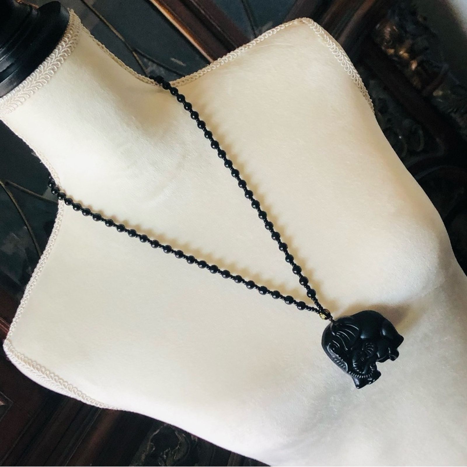 Handmade Hand crafted black chalcedony elephant stone necklace Size ONE SIZE - 8 Thumbnail