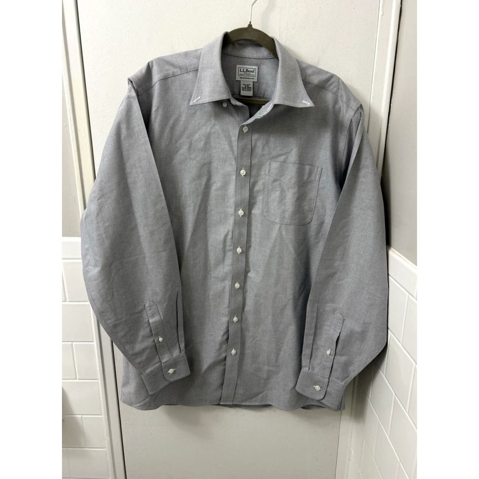 CLOT LL Bean Oxford Cloth Shirt Mens 16 36 Gray Button Down Traditional Fit Shirts Mens 16 Gray 100% Cotton Classic Vintage: No Size US L / EU 52-54 / 3 - 2 Thumbnail