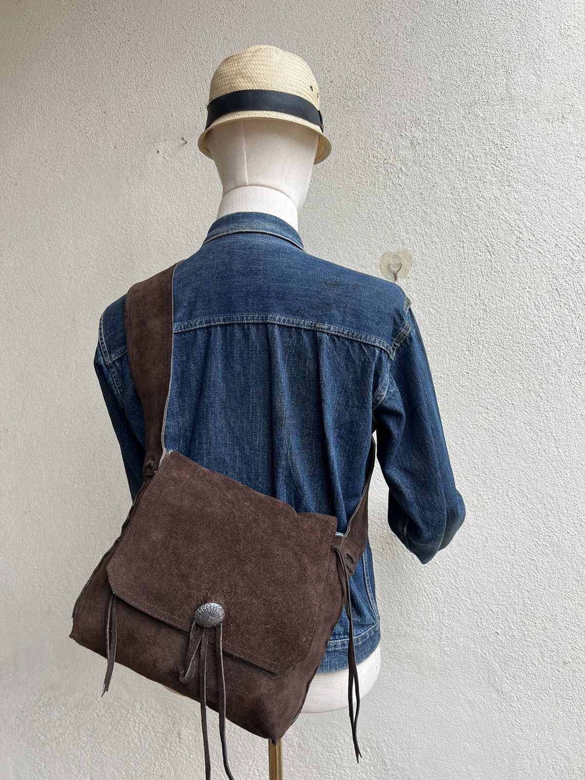 Japanese Brand Vintage Unknown Japan Brand Brown Suede Leather Bag Size ONE SIZE - 4 Thumbnail