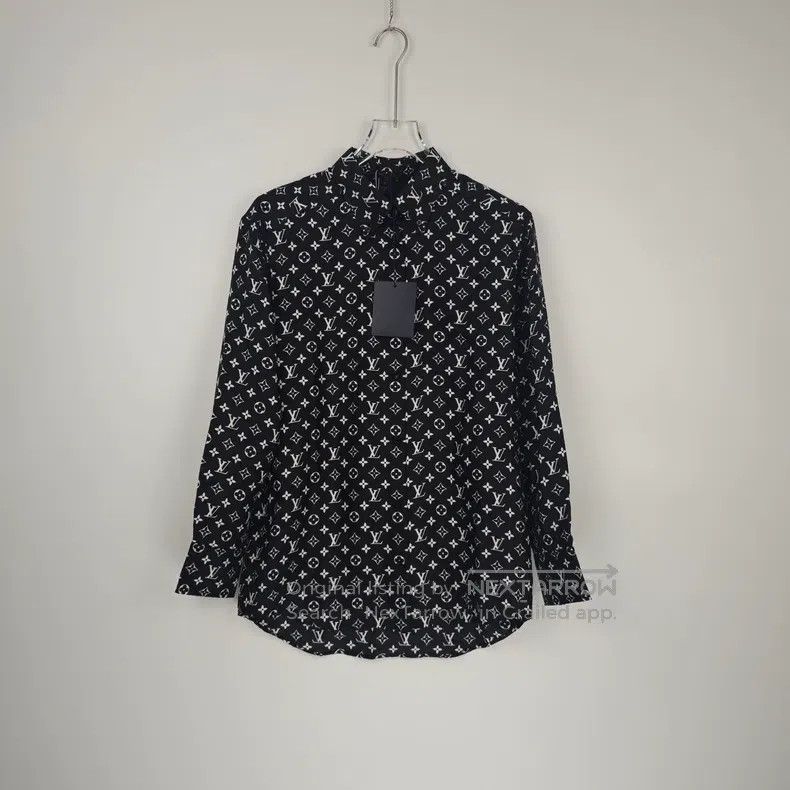 Louis Vuitton Louis Vuitton Black full logo mulberry silk shirt Size XS / US 0-2 / IT 36-38 - 3 Thumbnail