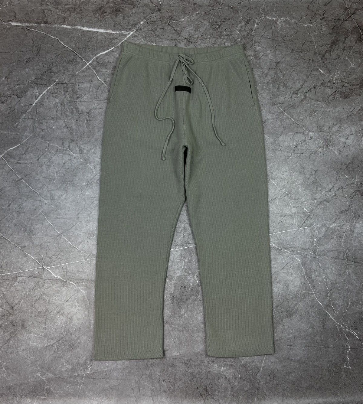Essentials Fear of God Essentials Baggy Sweatpants Size L Size US 34 / EU 50 - 1 Thumbnail