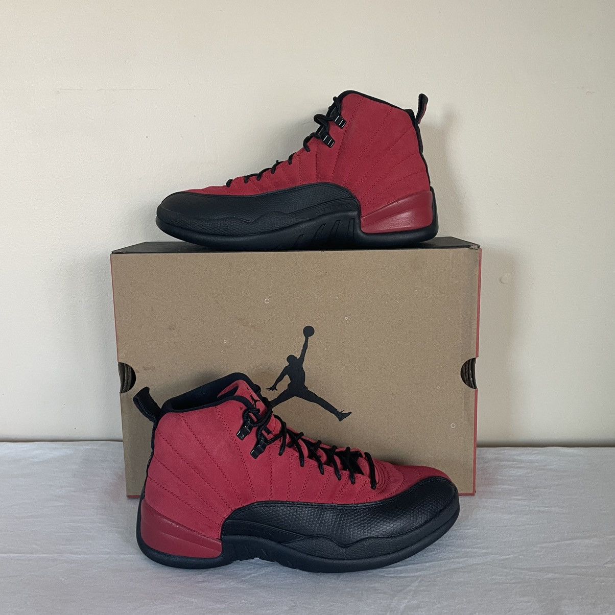 Nike Air Jordan 12 Retro Reverse Flu Game Mens US Size