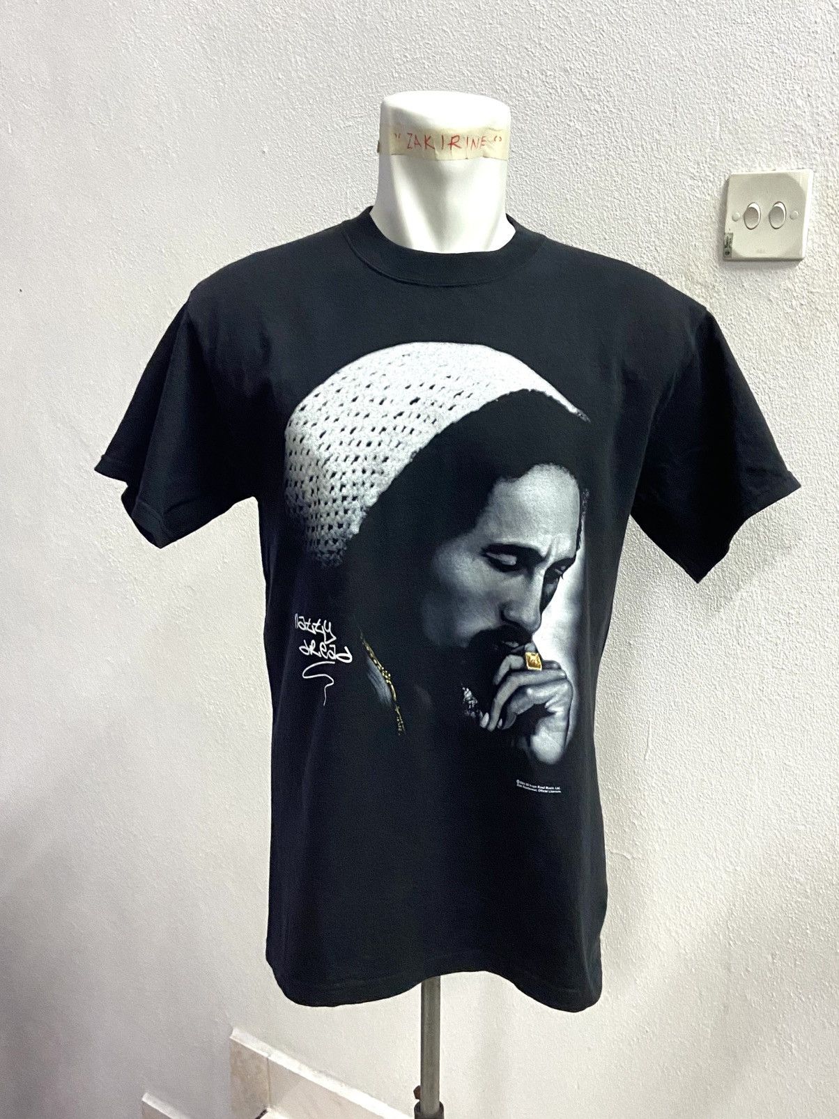 Other VINTAGE Y2K Bob Marley "Natty Dread" graphic Tee Size US M / EU 48-50 / 2 - 1 Thumbnail