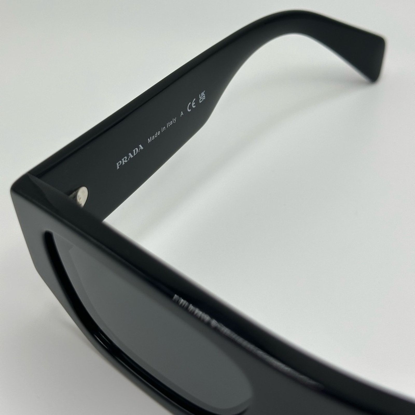Prada PRADA Sunglasses PRA01S 16K08Z Black/Dark Grey Unisex NEW Size ONE SIZE - 5 Thumbnail