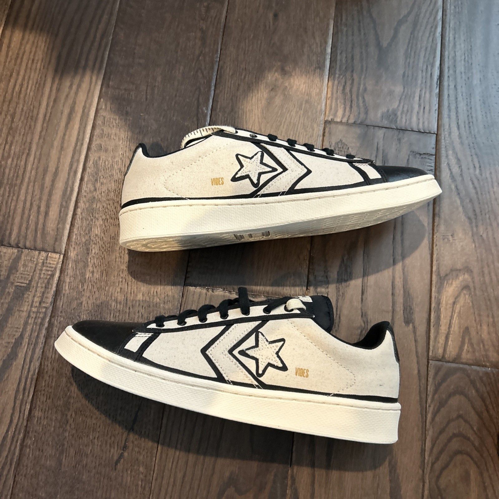 Converse Converse Pro Leather Ox Josh Vides Sneaker Size US 10.5 / EU 43-44 - 2 Thumbnail