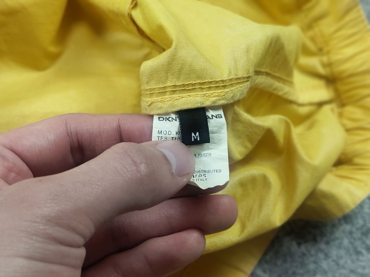 DKNY DKNY Vintage Donna Karan New York Yellow Windbreaker Jacket Size US M / EU 48-50 / 2 - 17 Thumbnail