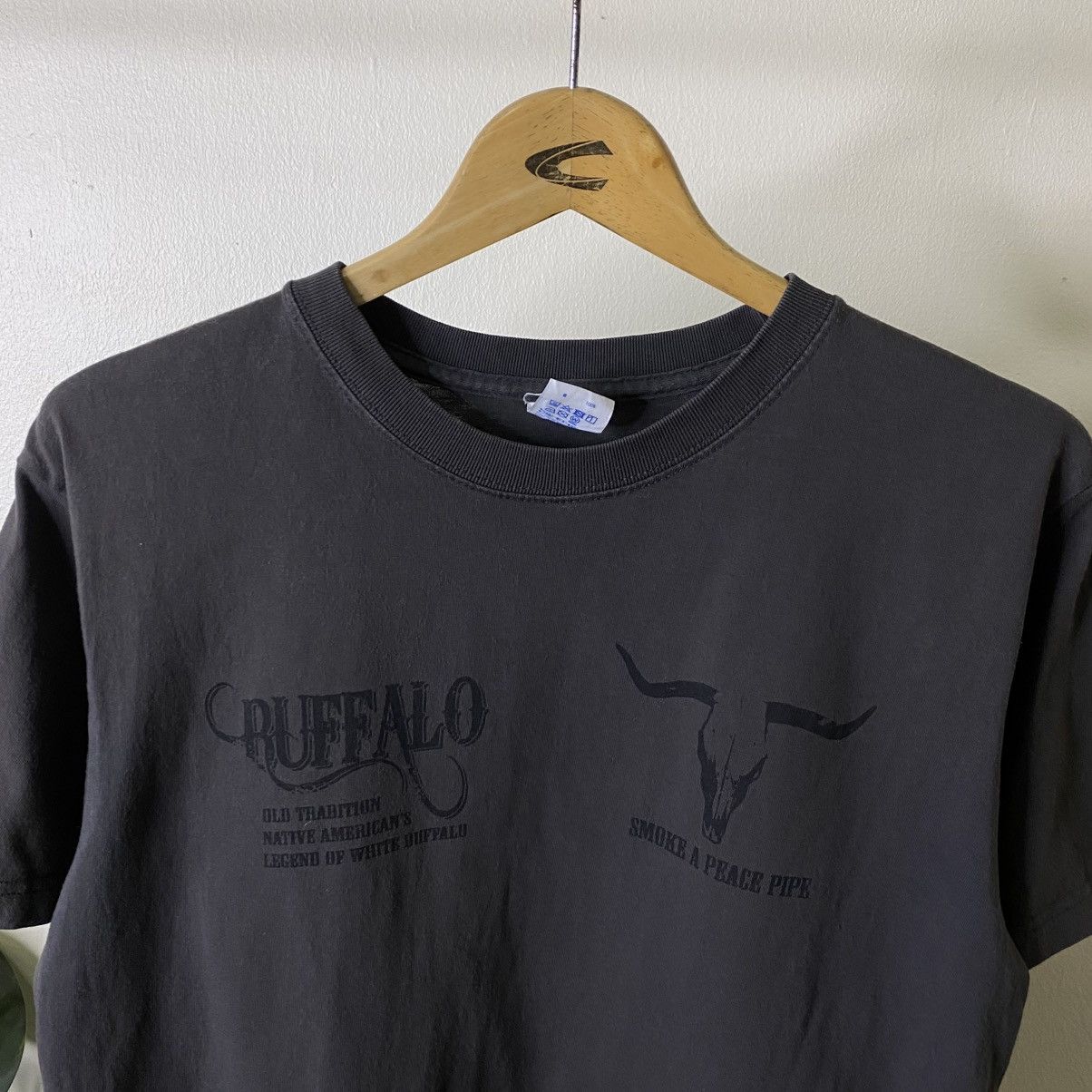 Native Vintage 2000s Buffalo Native American Legend T Shirt Size US M / EU 48-50 / 2 - 6 Thumbnail