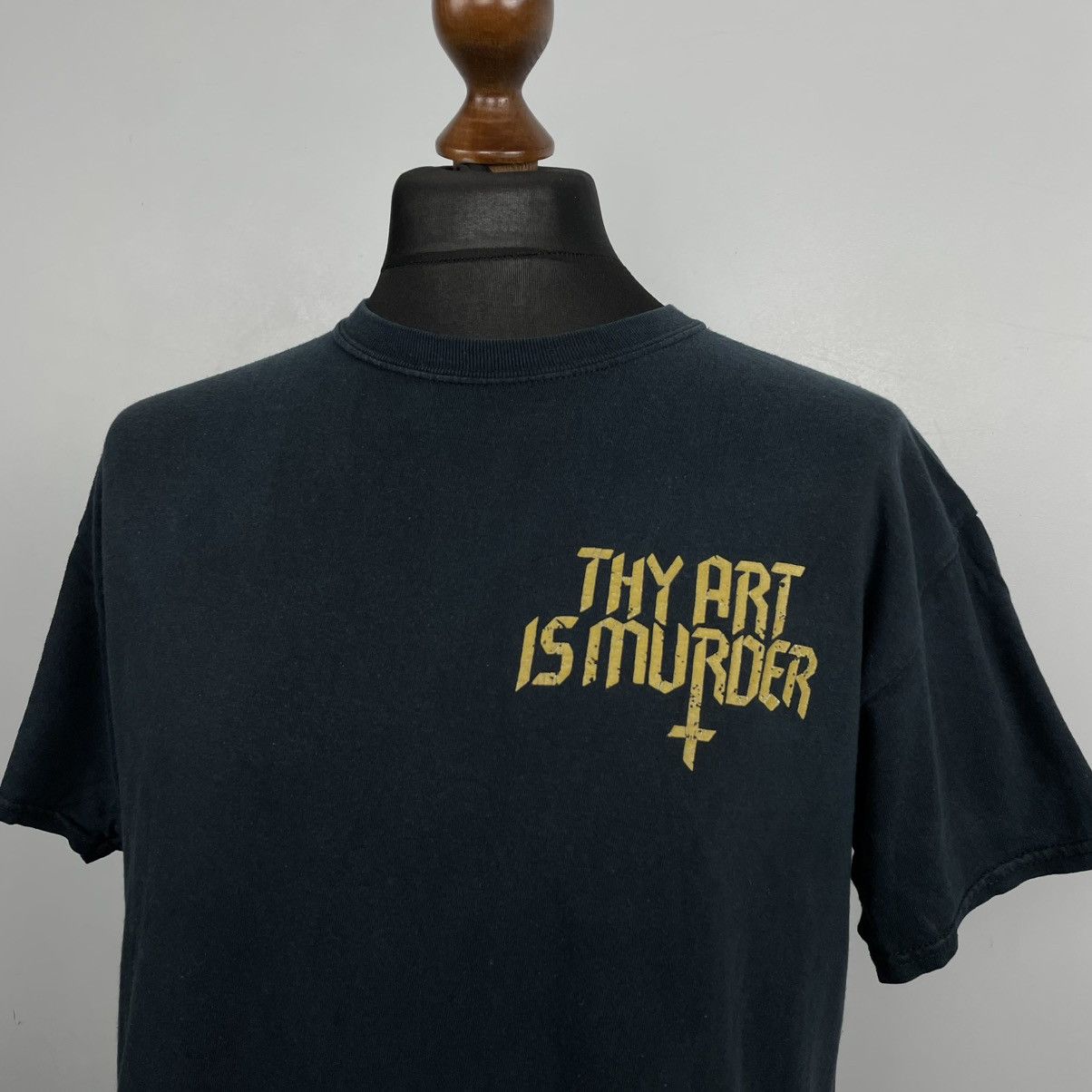 Band Tees × Gildan × Vintage Vintage 00’s Thu Art Is Murder Deathcore punk T-shirt Size US L / EU 52-54 / 3 - 4 Thumbnail