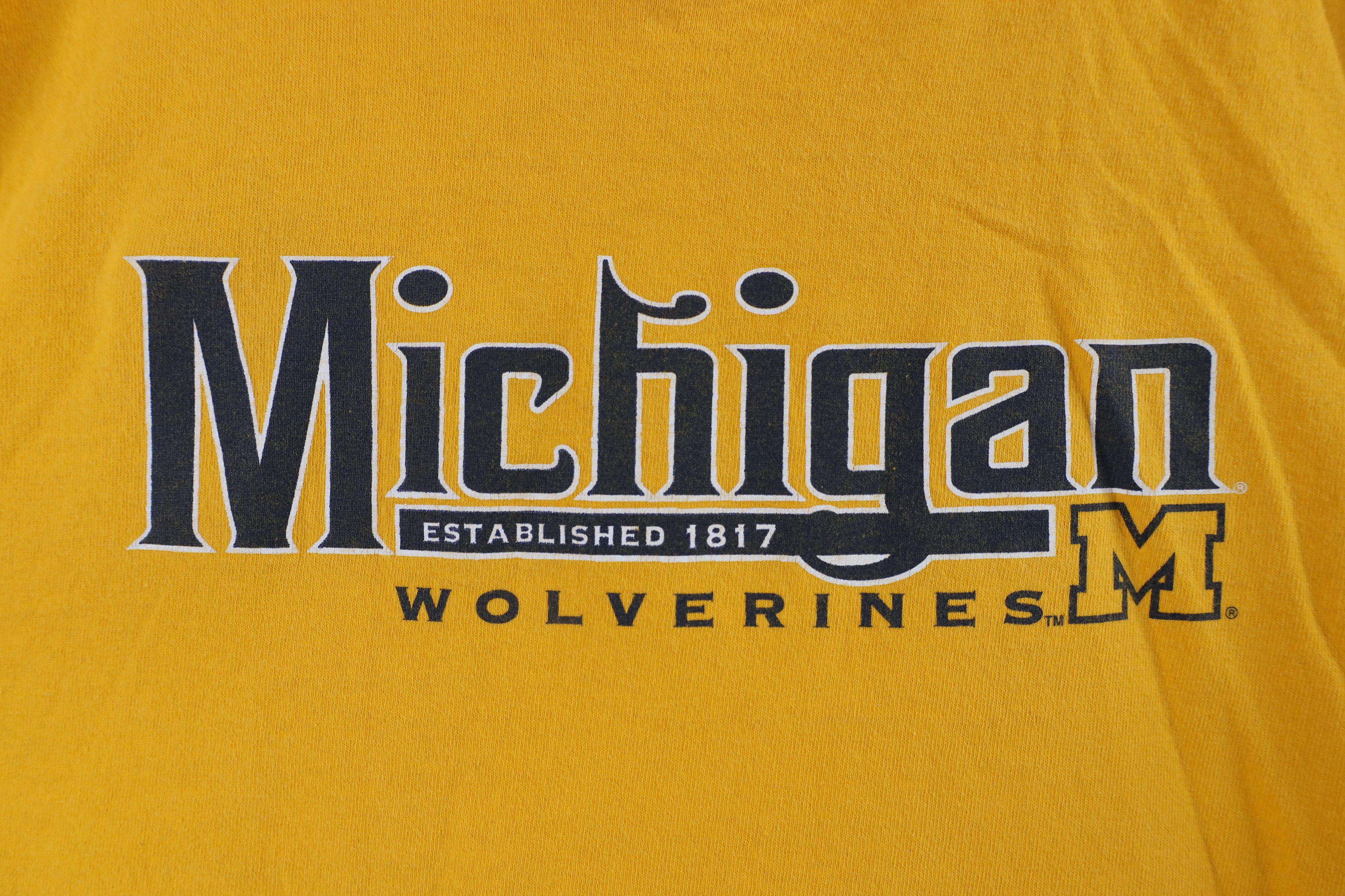 Vintage Vintage 90s Spell Out University of Michigan T-Shirt Maize Size US XXL / EU 58 / 5 - 4 Thumbnail