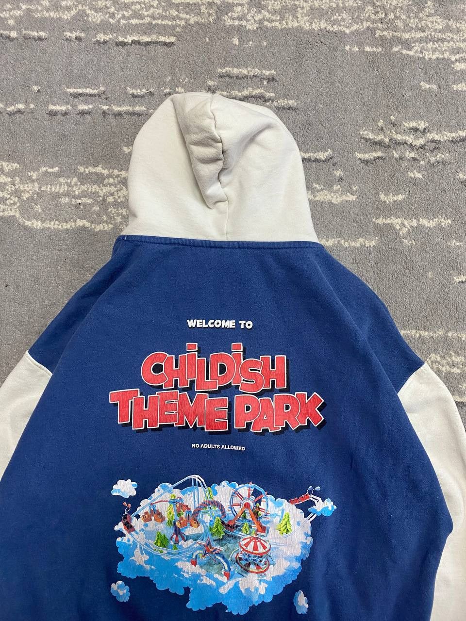 Vintage 🎢 Childish Theme Park Hoodie Size US S / EU 44-46 / 1 - 4 Thumbnail