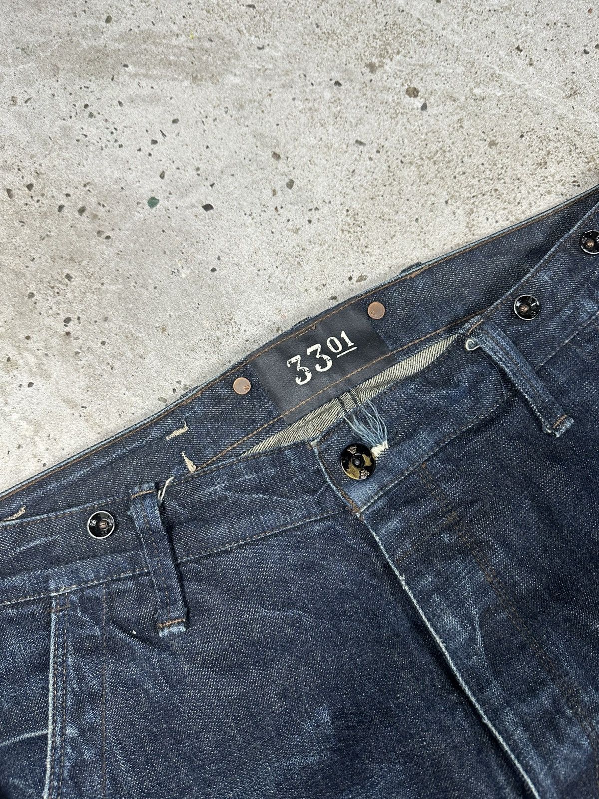 G-Star × Japanese Brand × Vintage Vintage Y2K G Star Raw 3301 Distressed Double Knee Denim Size US 34 / EU 50 - 9 Thumbnail