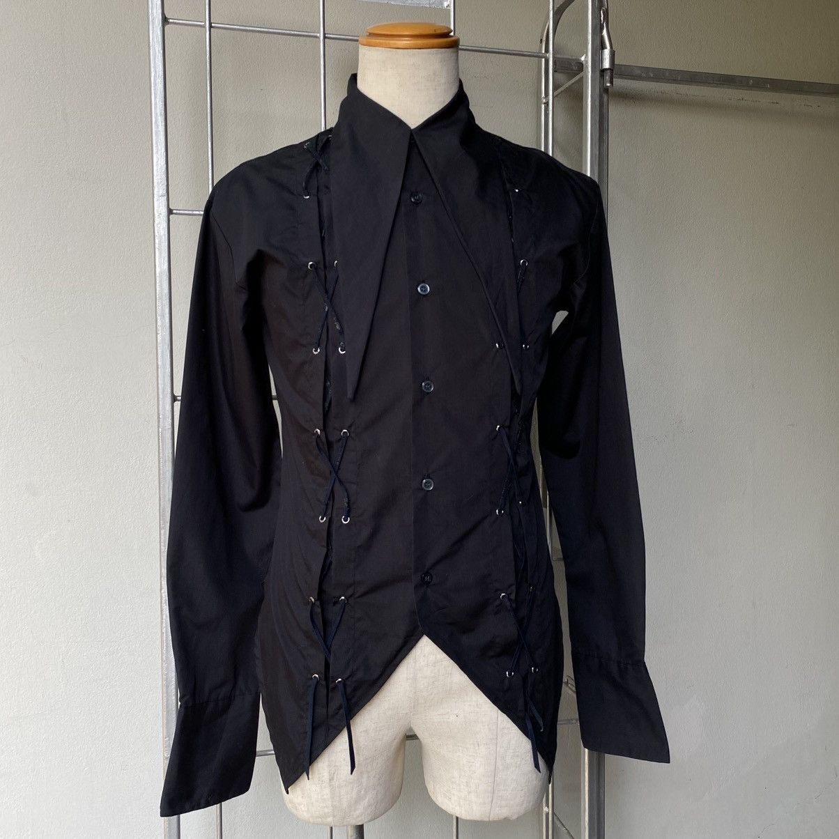Designer × Japanese Brand Devil'n Bass Y2K Punk Black Lace-Up Symmetrical Shirt Size US L / EU 52-54 / 3 - 12 Thumbnail