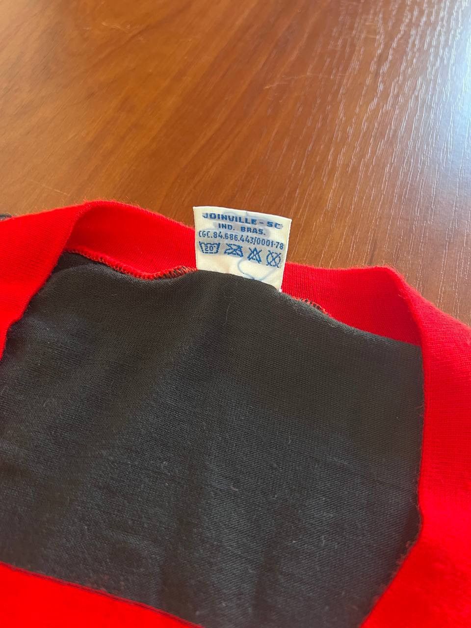 Vintage 1970/80 RARE FLAMENGO HOME SOCCER JERSEY SHIRT CAMPEA Size US M / EU 48-50 / 2 - 16 Thumbnail