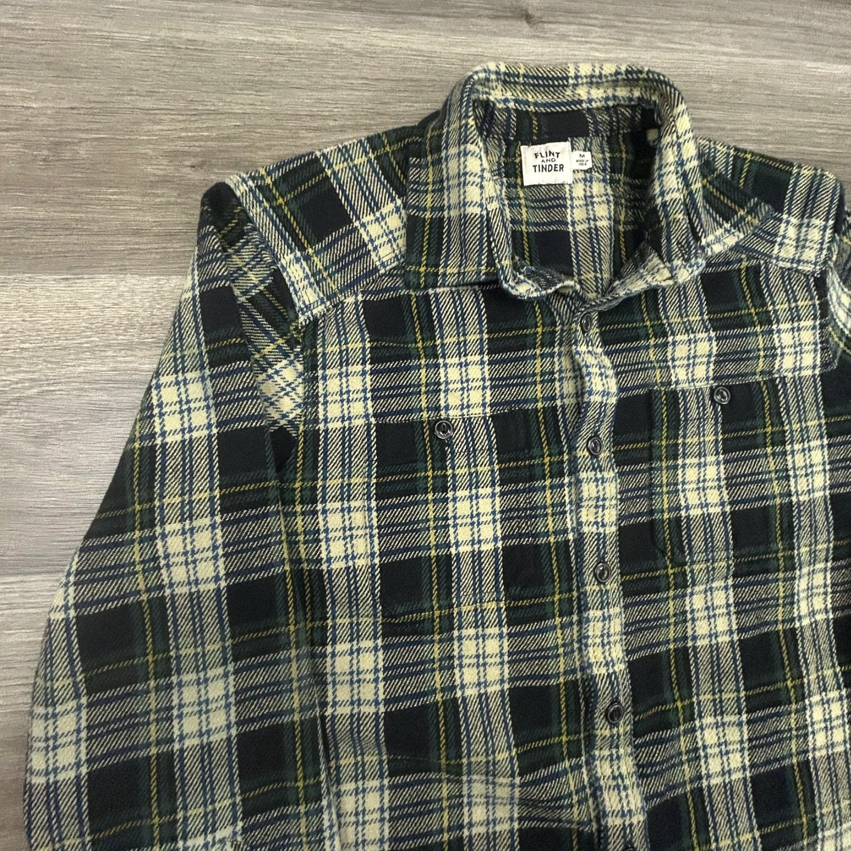 Flint And Tinder Flint And Tinder Flannel Shirt Mens Medium Blue Green Plaid Button Long Sleeve Size US M / EU 48-50 / 2 - 5 Thumbnail