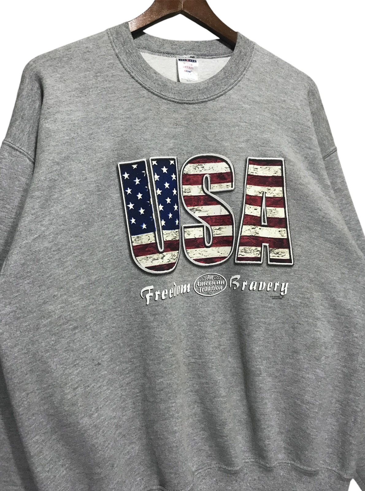 Vintage Vintage 90s USA Freedom Bravery Sweatshirt Size US L / EU 52-54 / 3 - 3 Thumbnail