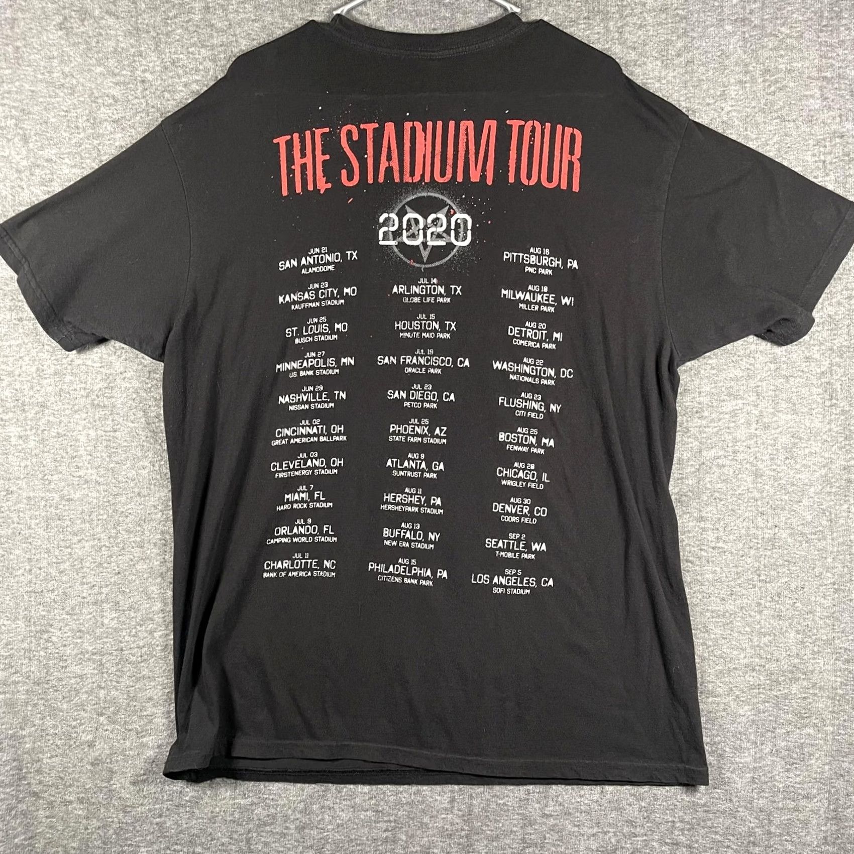 Tultex Motley Crue Shirt Mens Extra Large Black The Stadium Tour 2020 Concert Band Size US XL / EU 56 / 4 - 2 Thumbnail