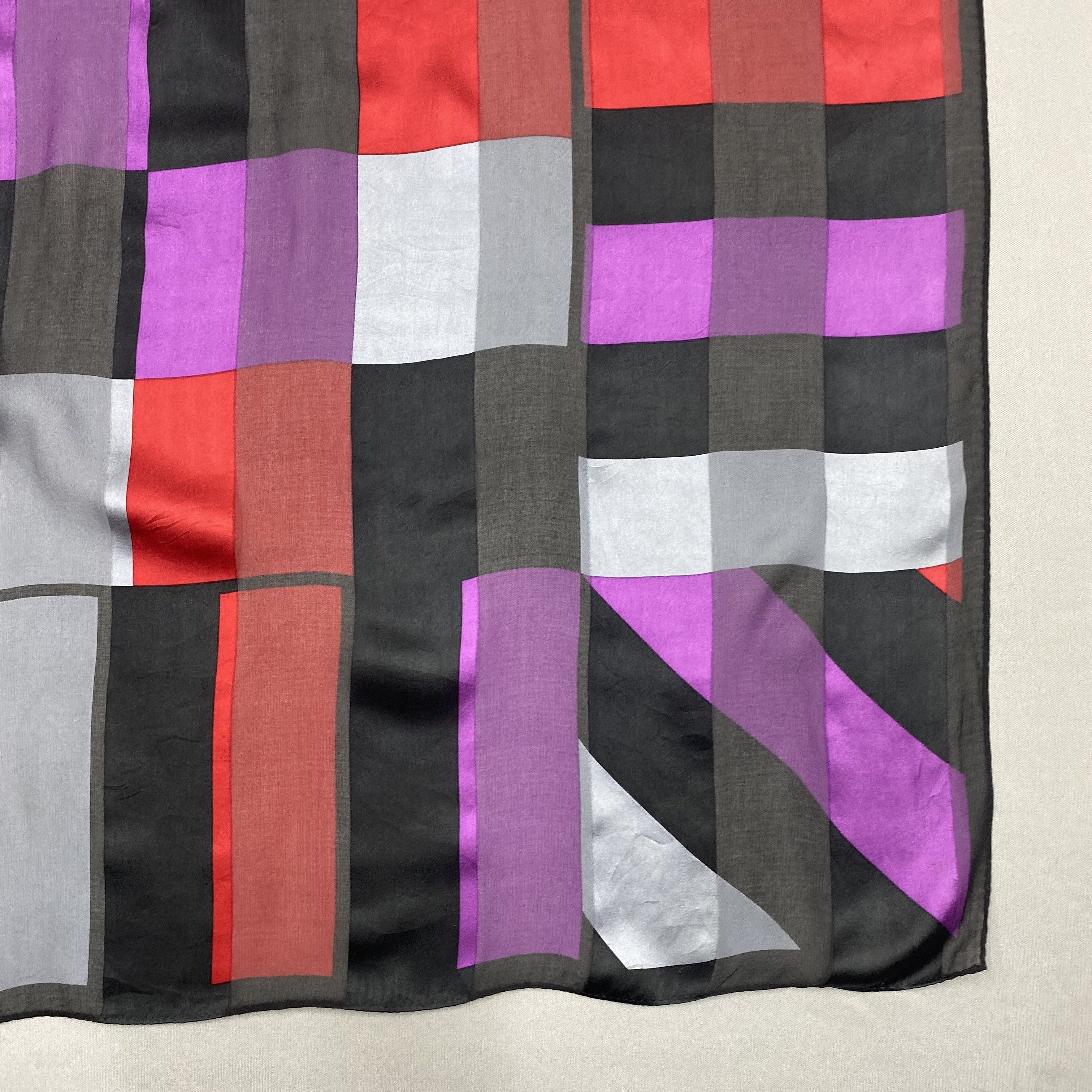 Japanese Brand Vintage Geometric Stripes SILK Scarf Twill Wraps Scarves Size ONE SIZE - 5 Thumbnail