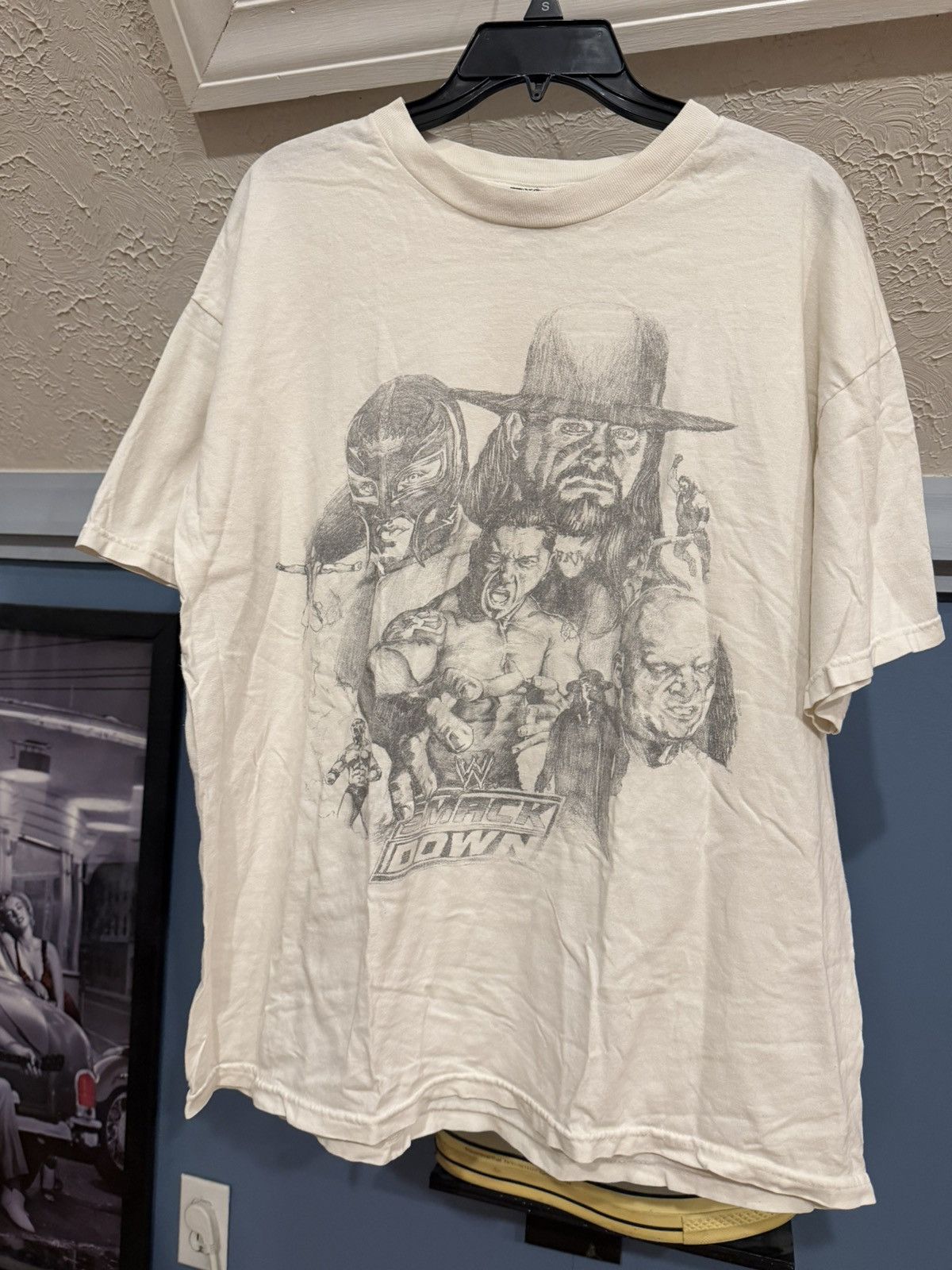 WWE Vintage WWE smackdown wrestling shirt Size US XL / EU 56 / 4 - 2 Thumbnail