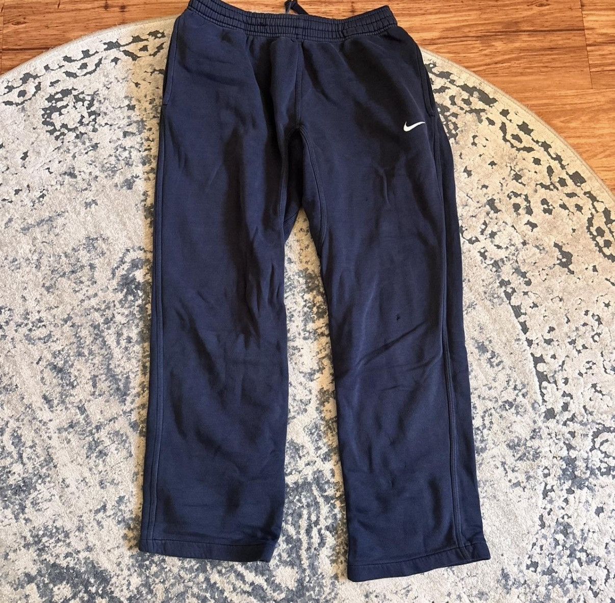 Nike nike small navy blue baggy sweatpants Size US 32 / EU 48 - 1 Thumbnail