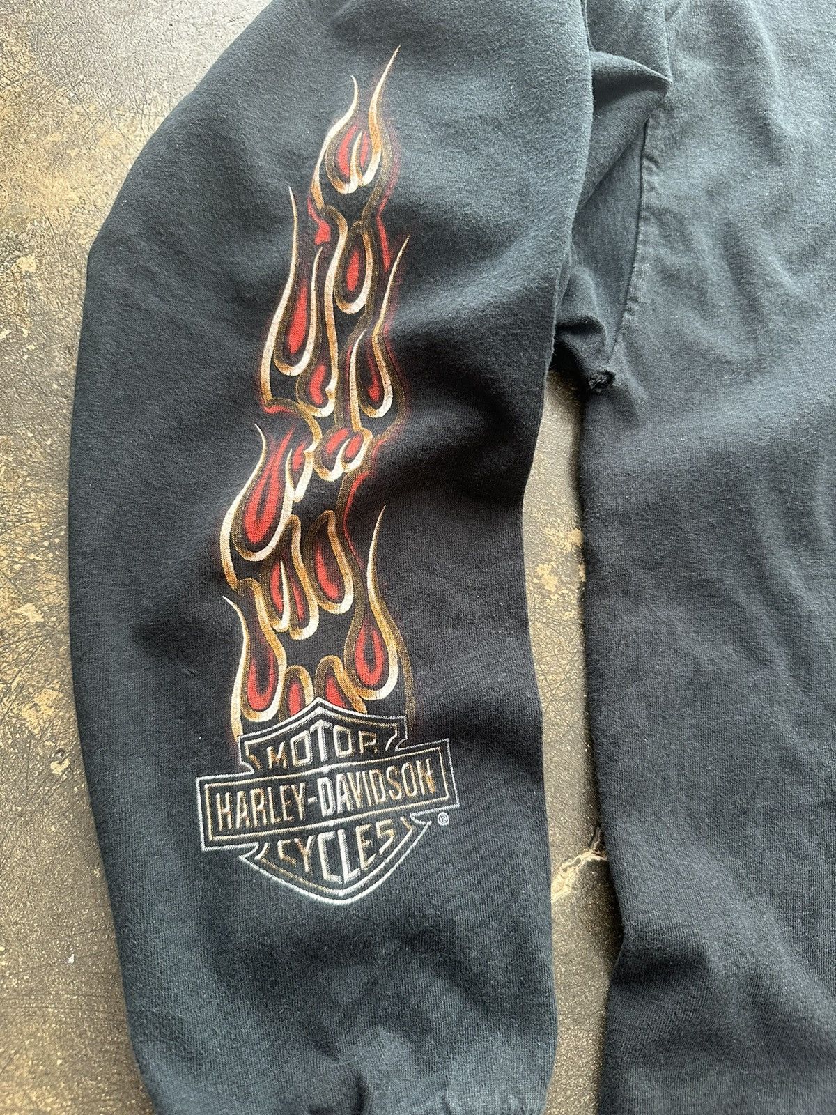 Harley Davidson × Vintage 2000s Harley Davidson Chrome Flames Long Sleeve Tee Size US XL / EU 56 / 4 - 3 Thumbnail