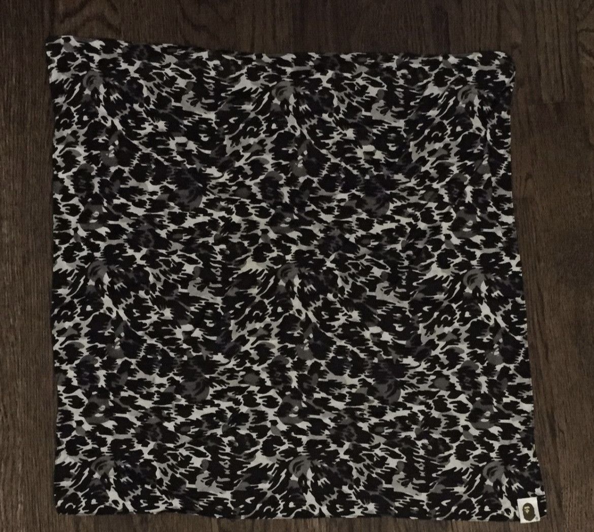 Bape Bape large camo bandana face cover Size ONE SIZE - 1 Thumbnail
