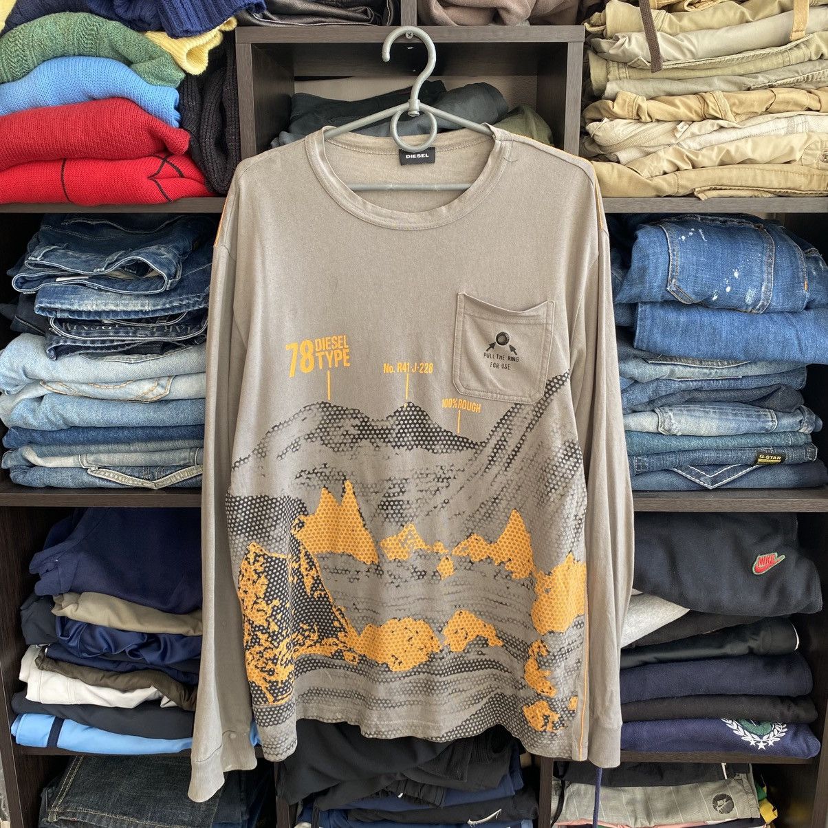 Diesel Mens Diesel Big Graphic Logo y2k opium streetwear longsleeve Size US M / EU 48-50 / 2 - 1 Thumbnail