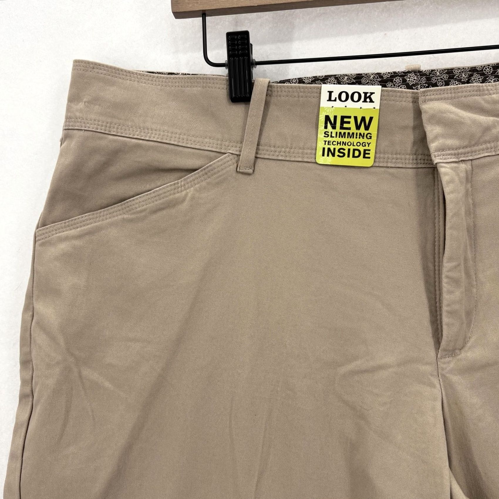 Lee Lee Womens Pants Khakis 22W Beige Natural Fit Straight Leg Elastic Waist Pockets Twill Slimming Stretch Casual Size 40" / US 18 - 3 Thumbnail